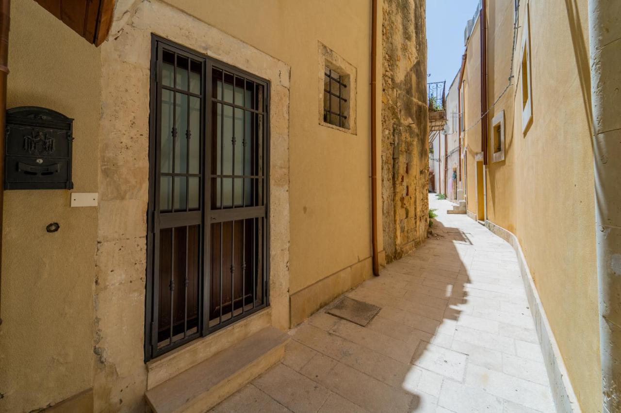 Casa Talete Cozy Apartment In Ortigia - First Floor Syrakus Exterior foto